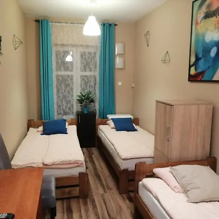 Hostel Centrum Parking *