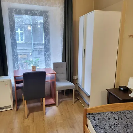 Centrum Parking Vandrarhem Gliwice