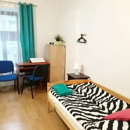 Centrum Parking Vandrarhem Gliwice