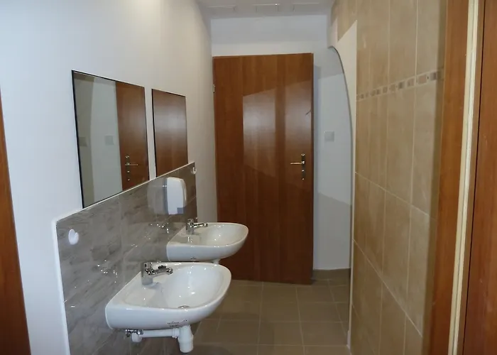 Centrum Parking Hostel *