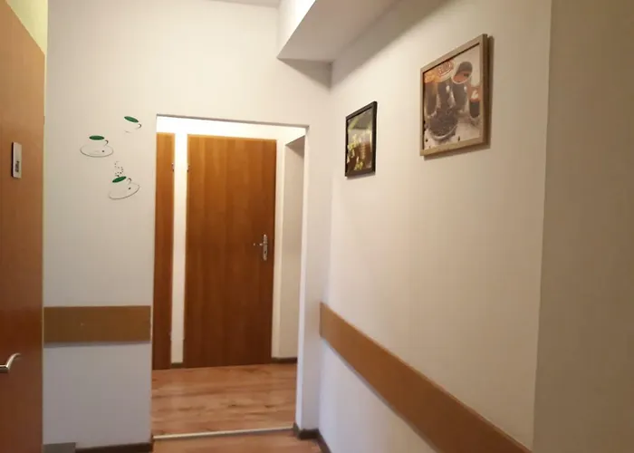 Hostel Centrum Parking *